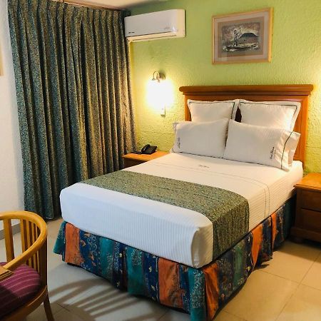 Hotel Francis Culiacán Eksteriør bilde