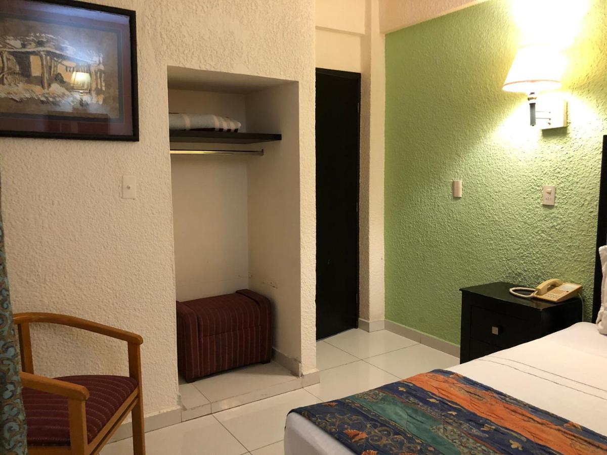 Hotel Francis Culiacán Eksteriør bilde