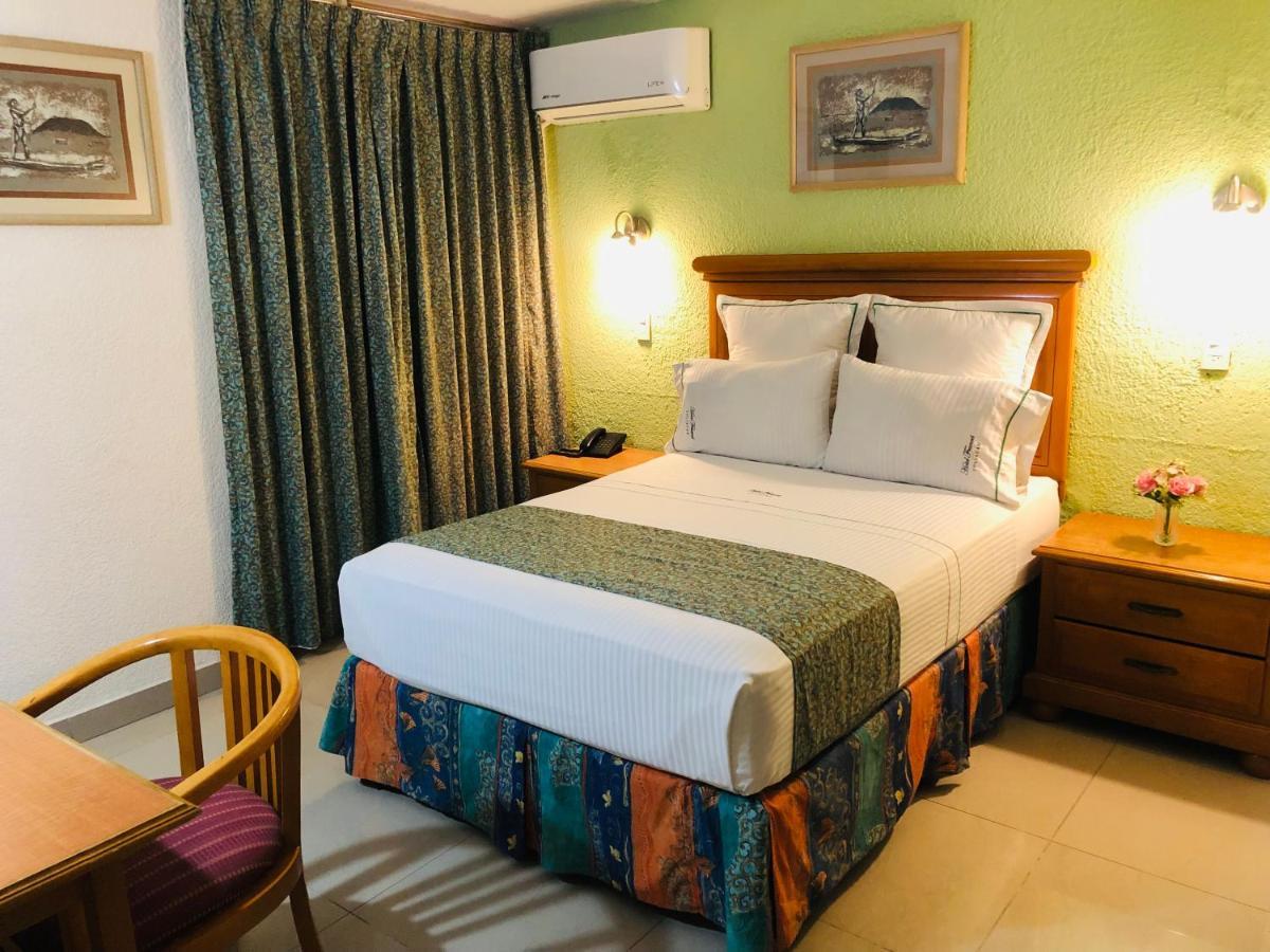 Hotel Francis Culiacán Eksteriør bilde