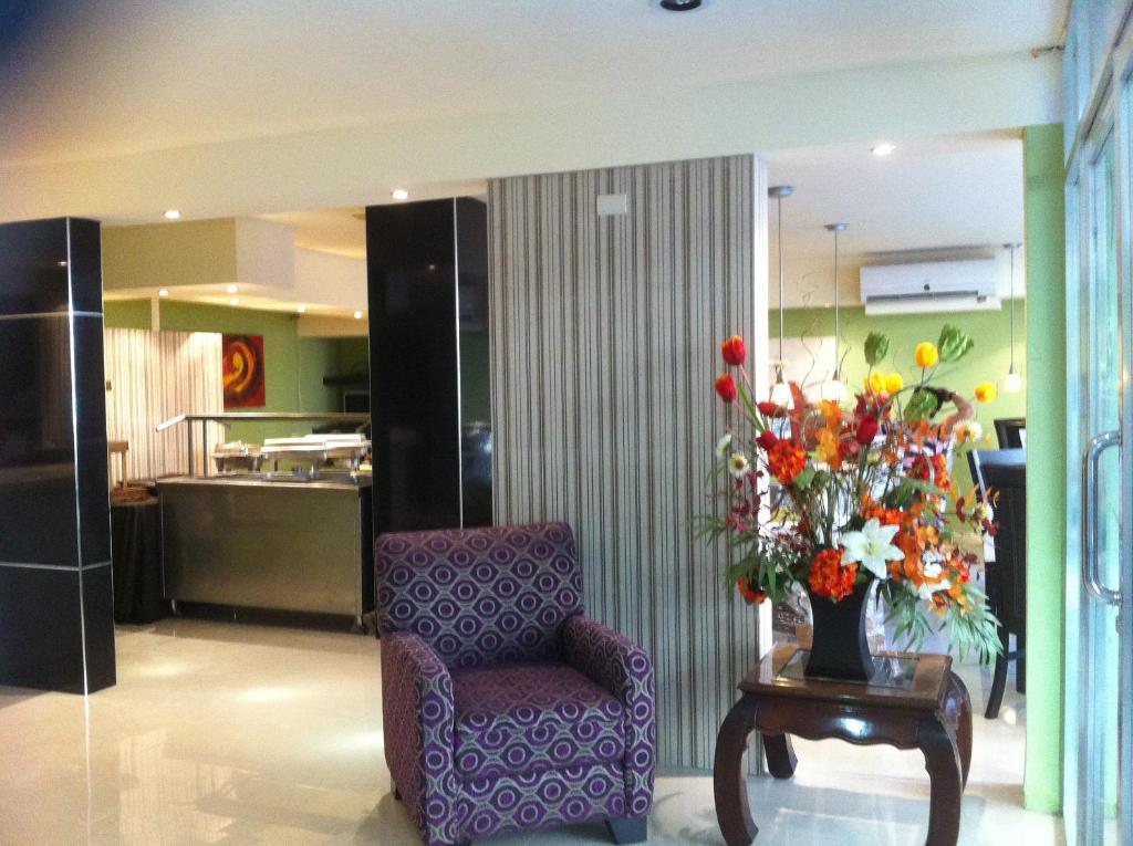Hotel Francis Culiacán Eksteriør bilde