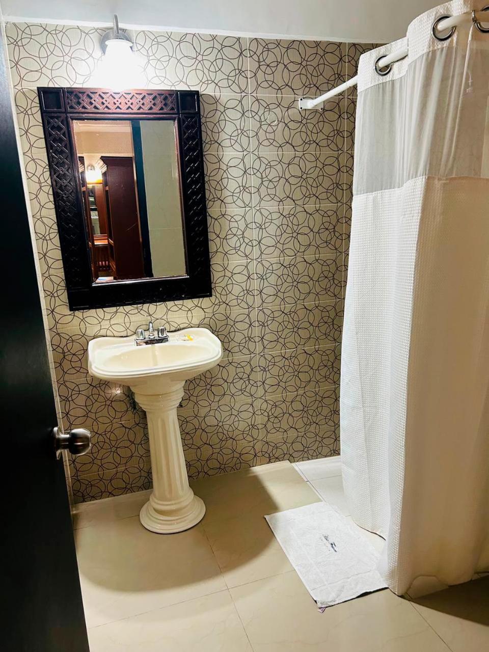 Hotel Francis Culiacán Eksteriør bilde